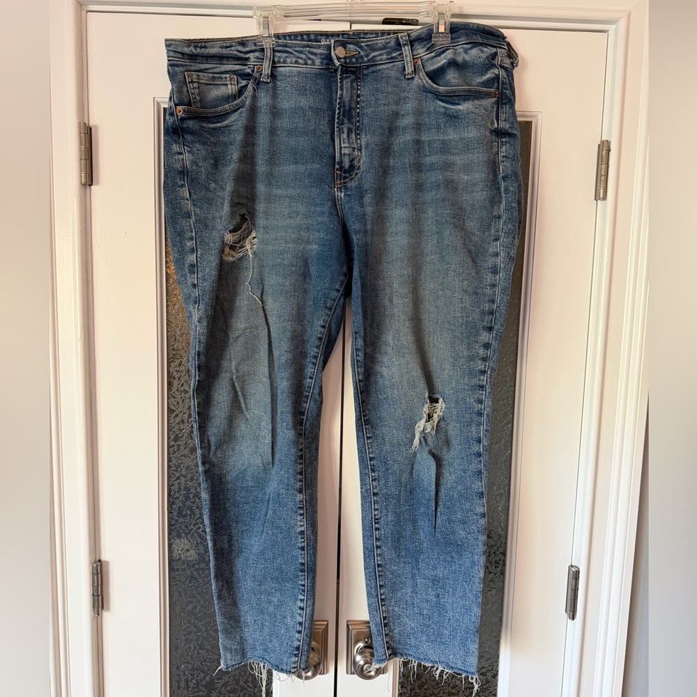 Old Navy O.G. Straight Distressed Jeans